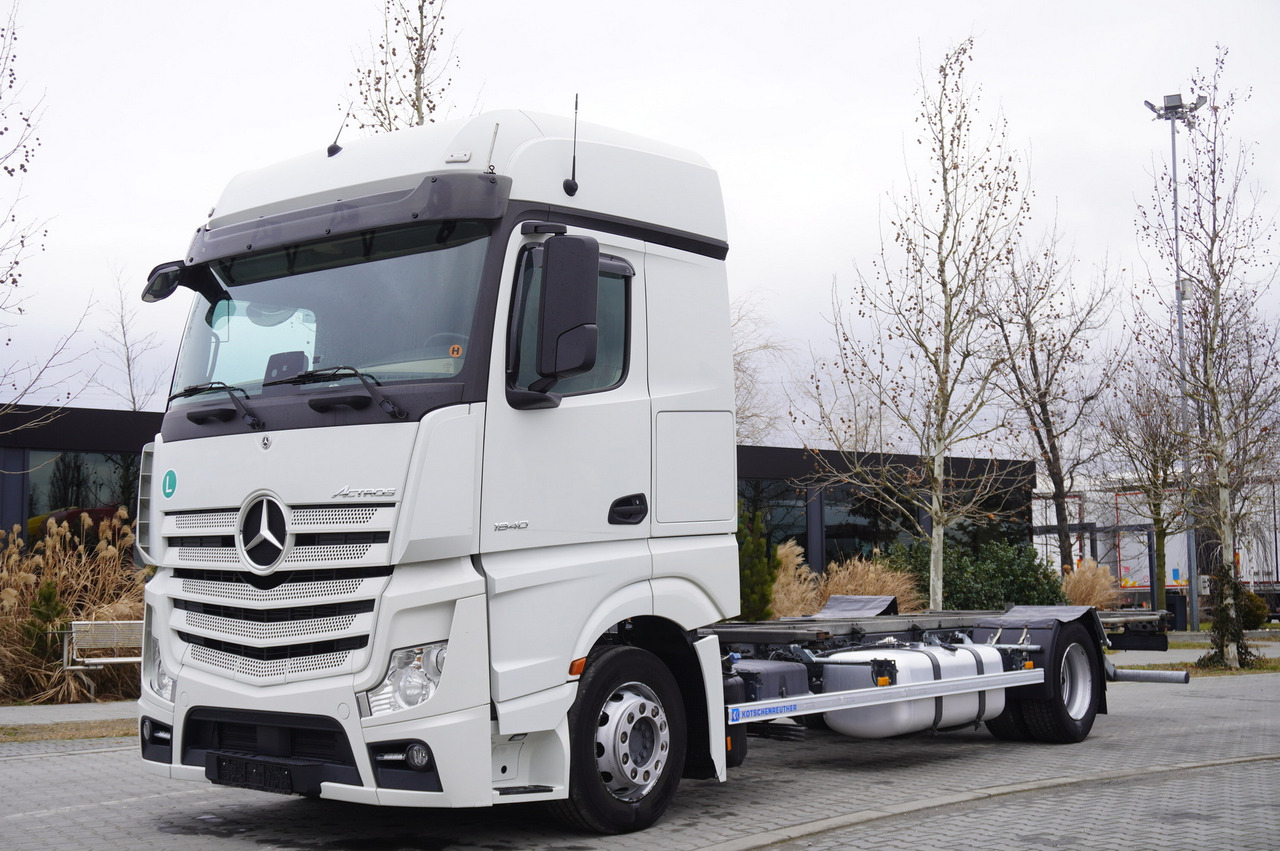 MERCEDES-BENZ Actros 1840 / BDF / 2019 - Camion porte-conteneur/ Caisse mobile: photos 1 MERCEDES-BENZ Actros 1840 / BDF / 2019 - Camion porte-conteneur/ Caisse mobile: photos 1