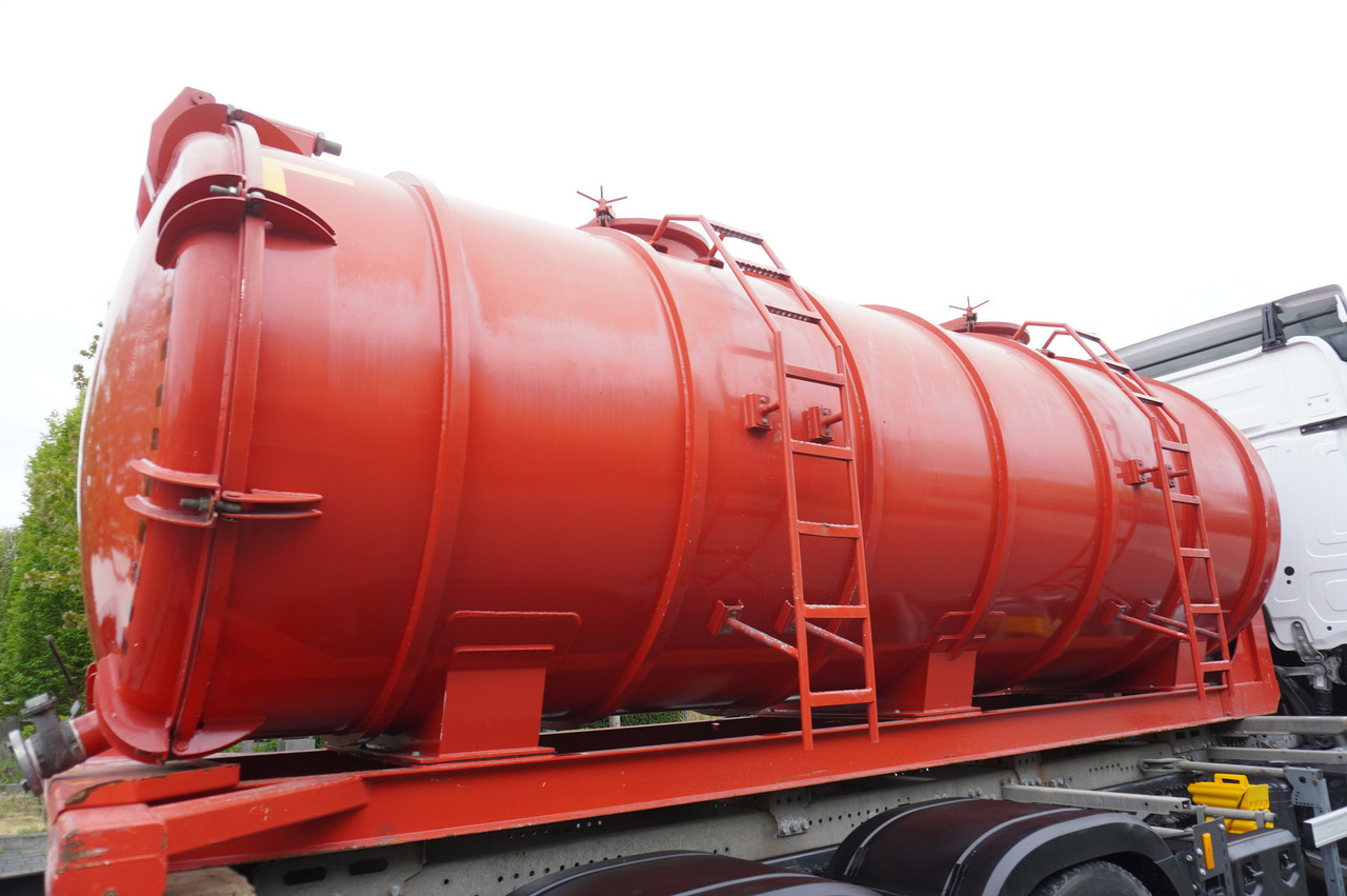 Crédit-bail de MERCEDES-BENZ Actros 2545 6 × 2 MP5 / NEW septic barrel 13000 L MERCEDES-BENZ Actros 2545 6 × 2 MP5 / NEW septic barrel 13000 L: photos 12