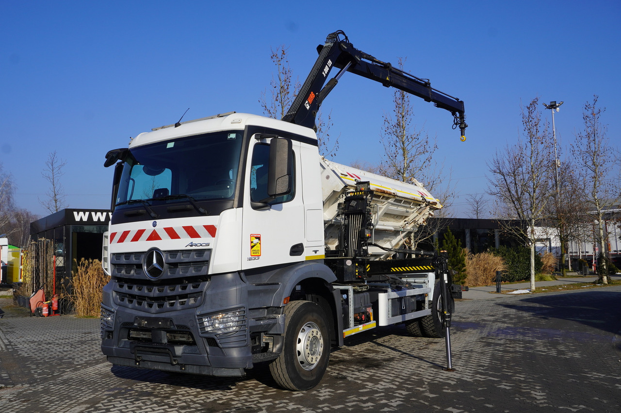 Camion grue, Camion grue MERCEDES-BENZ Arocs 1833 / 87,000 km!!! / Hds HIAB X-DUO 128 B-2 / three-sided tipper: photos 27