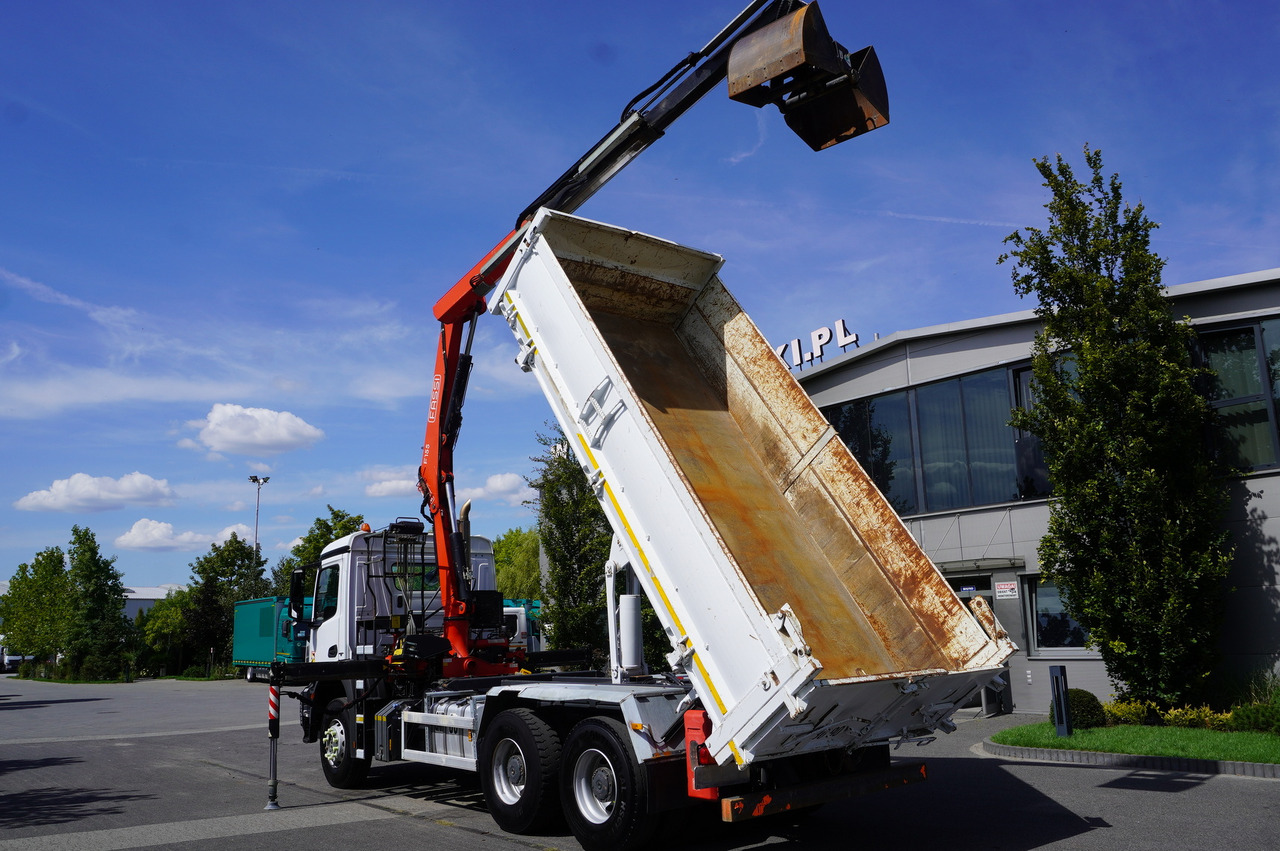 MERCEDES-BENZ Arocs 2636 / 6x4 / HDS Fassi / 3-Way Tipper / Bortmatic - Camion benne, Camion grue: photos 5 MERCEDES-BENZ Arocs 2636 / 6x4 / HDS Fassi / 3-Way Tipper / Bortmatic - Camion benne, Camion grue: photos 5