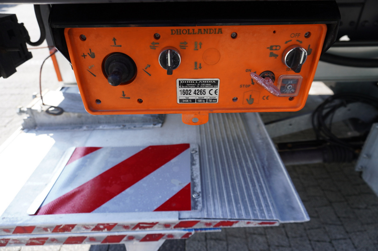 Camion fourgon MERCEDES-BENZ Atego 1318 E6 / 20 pallet container / lift / 90 thousand km !!!: photos 20
