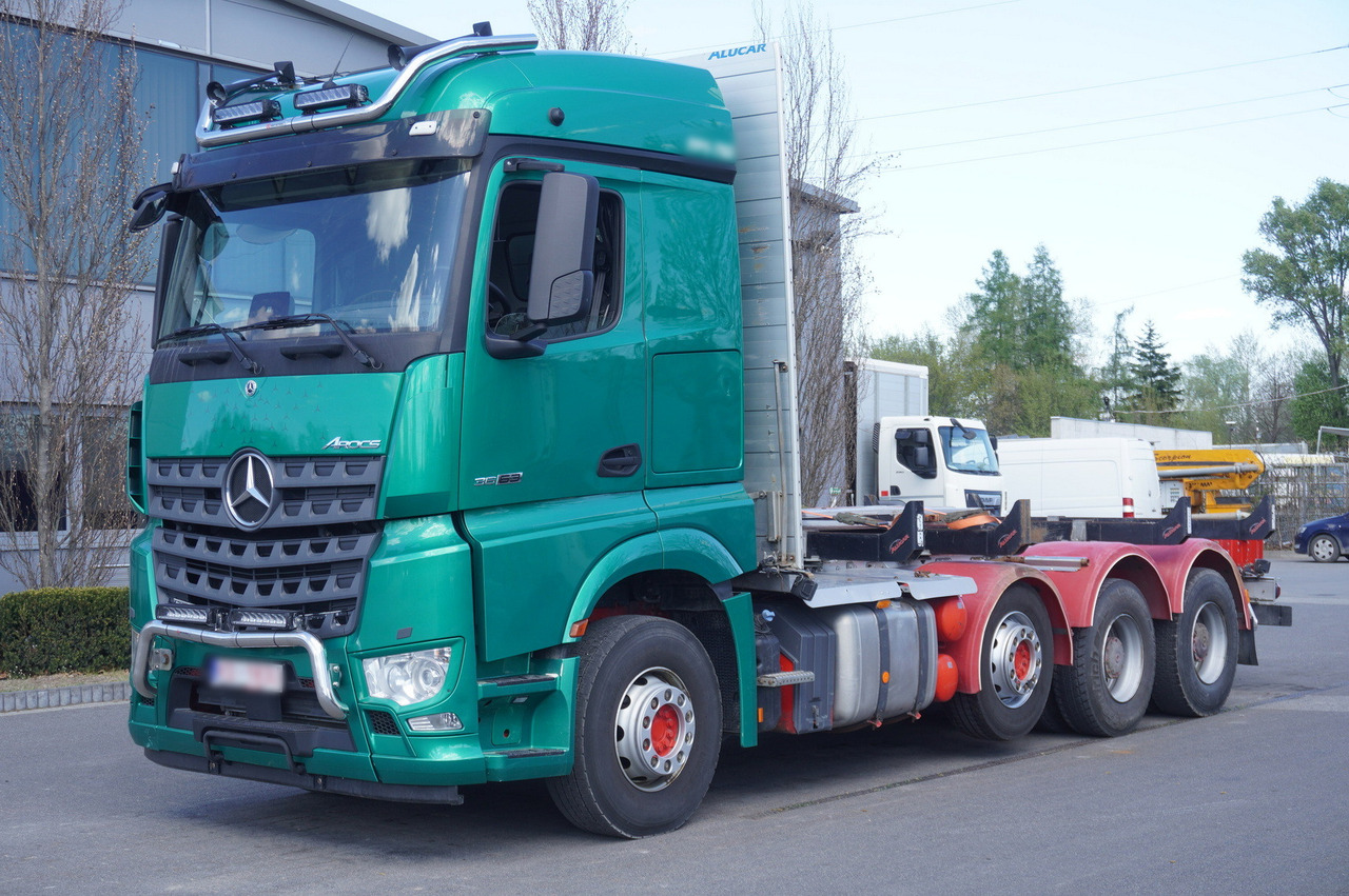 Mercedes-Benz Arocs 3563 8 × 4 / 630 HP / steered axle / Logging superstructure - Châssis cabine: photos 3 Mercedes-Benz Arocs 3563 8 × 4 / 630 HP / steered axle / Logging superstructure - Châssis cabine: photos 3