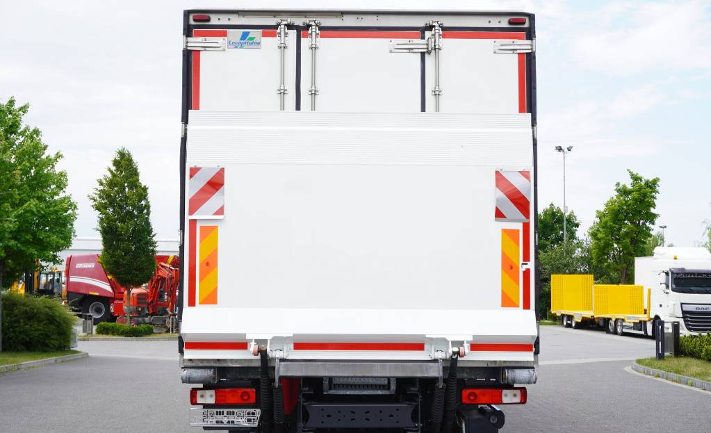 Camion frigorifique RENAULT D19 285 HP E6 Cold storage/ ATP/FNA / 22 Pallets / BITEMPERATURE: photos 6 Camion frigorifique RENAULT D19 285 HP E6 Cold storage/ ATP/FNA / 22 Pallets / BITEMPERATURE: photos 6