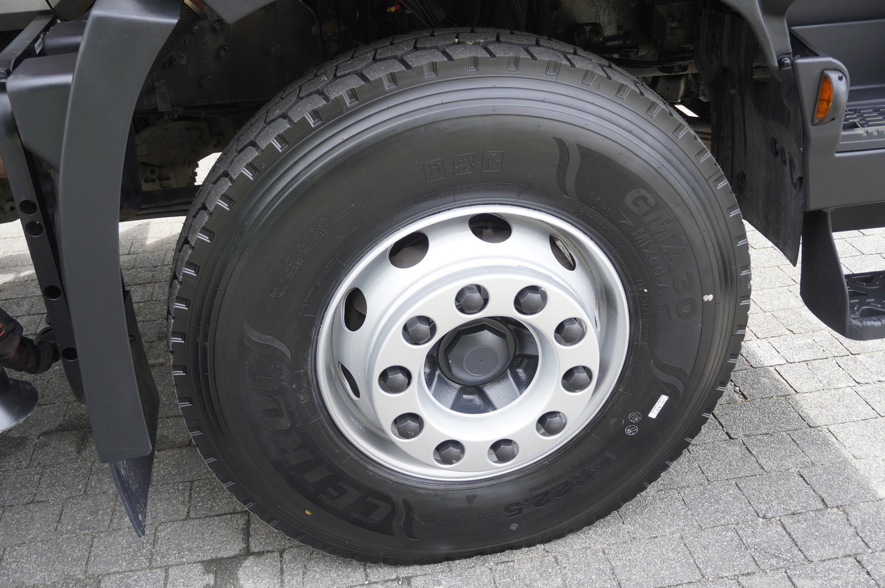 Camion grue RENAULT K380 6×4 / FASSI F175 crane 7.85 t / 120 thousand km! / 2-sided tipper: photos 20