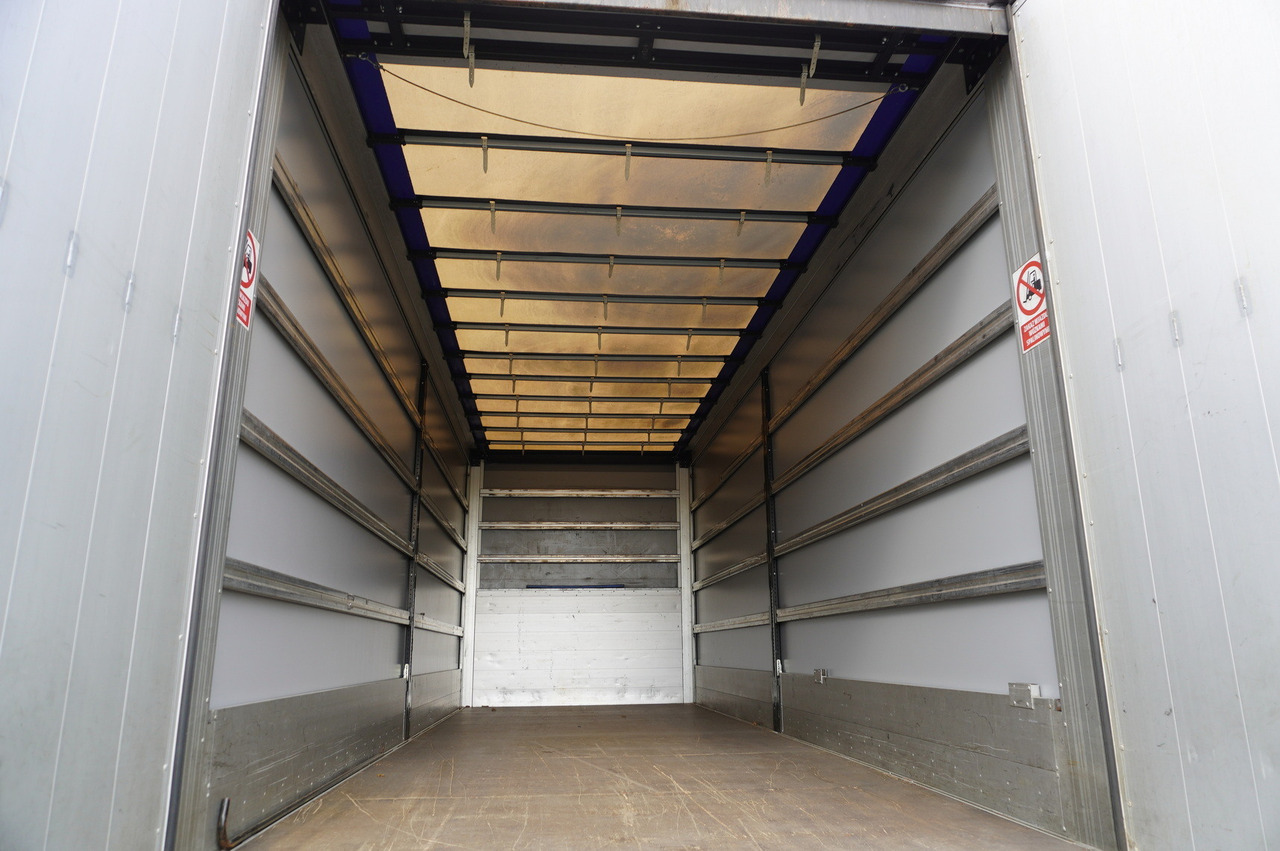 RENAULT Midlum 12.245 / dropside / sleeper / 18 pallets - Camion à rideaux coulissants: photos 5 RENAULT Midlum 12.245 / dropside / sleeper / 18 pallets - Camion à rideaux coulissants: photos 5