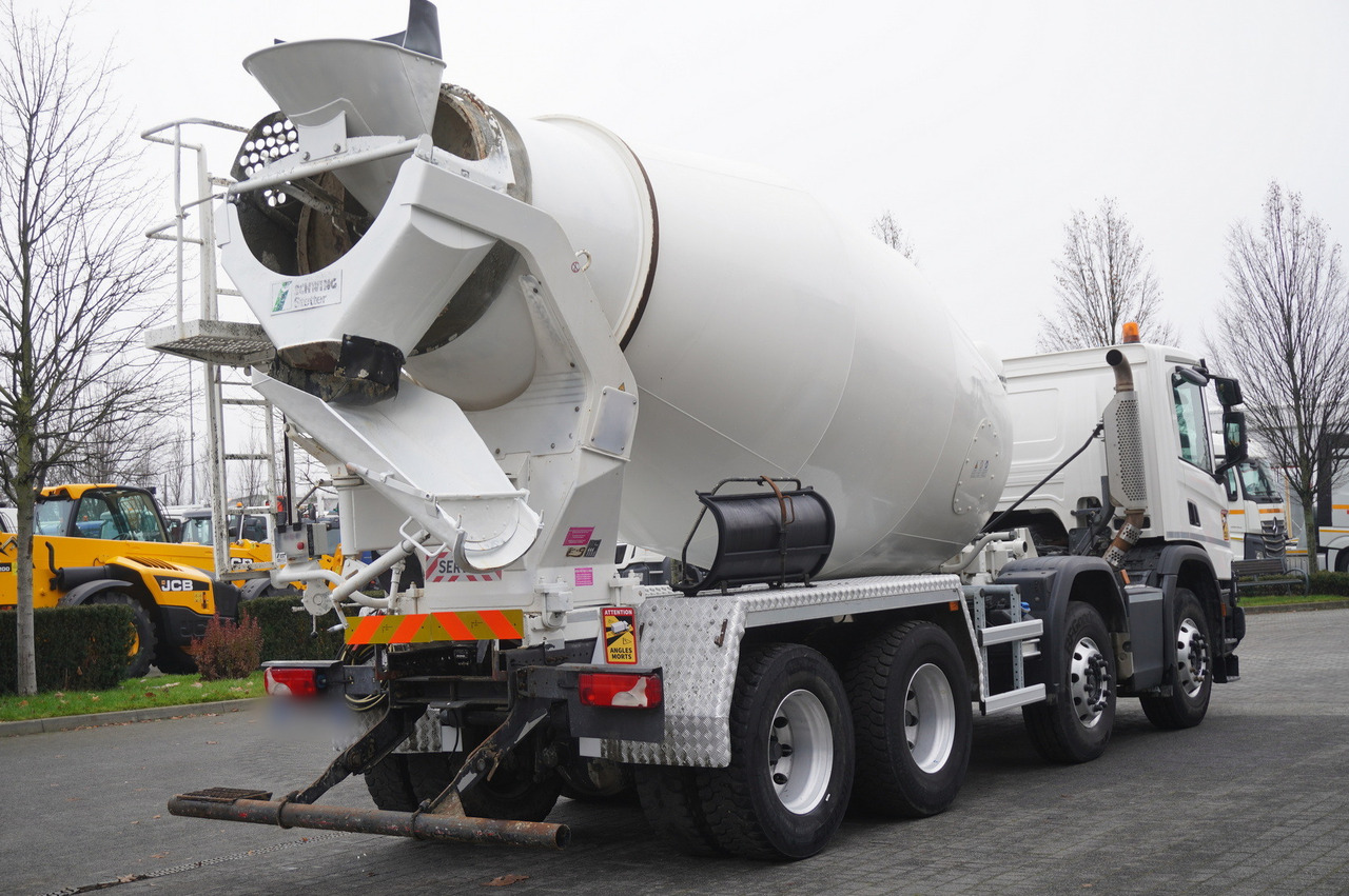 SCANIA P410 XT 8x4 / 80 tho. km!!! / SCHWING-STATTER AM 9 FHC 9 m3 concrete mixer - Camion malaxeur: photos 3 SCANIA P410 XT 8x4 / 80 tho. km!!! / SCHWING-STATTER AM 9 FHC 9 m3 concrete mixer - Camion malaxeur: photos 3