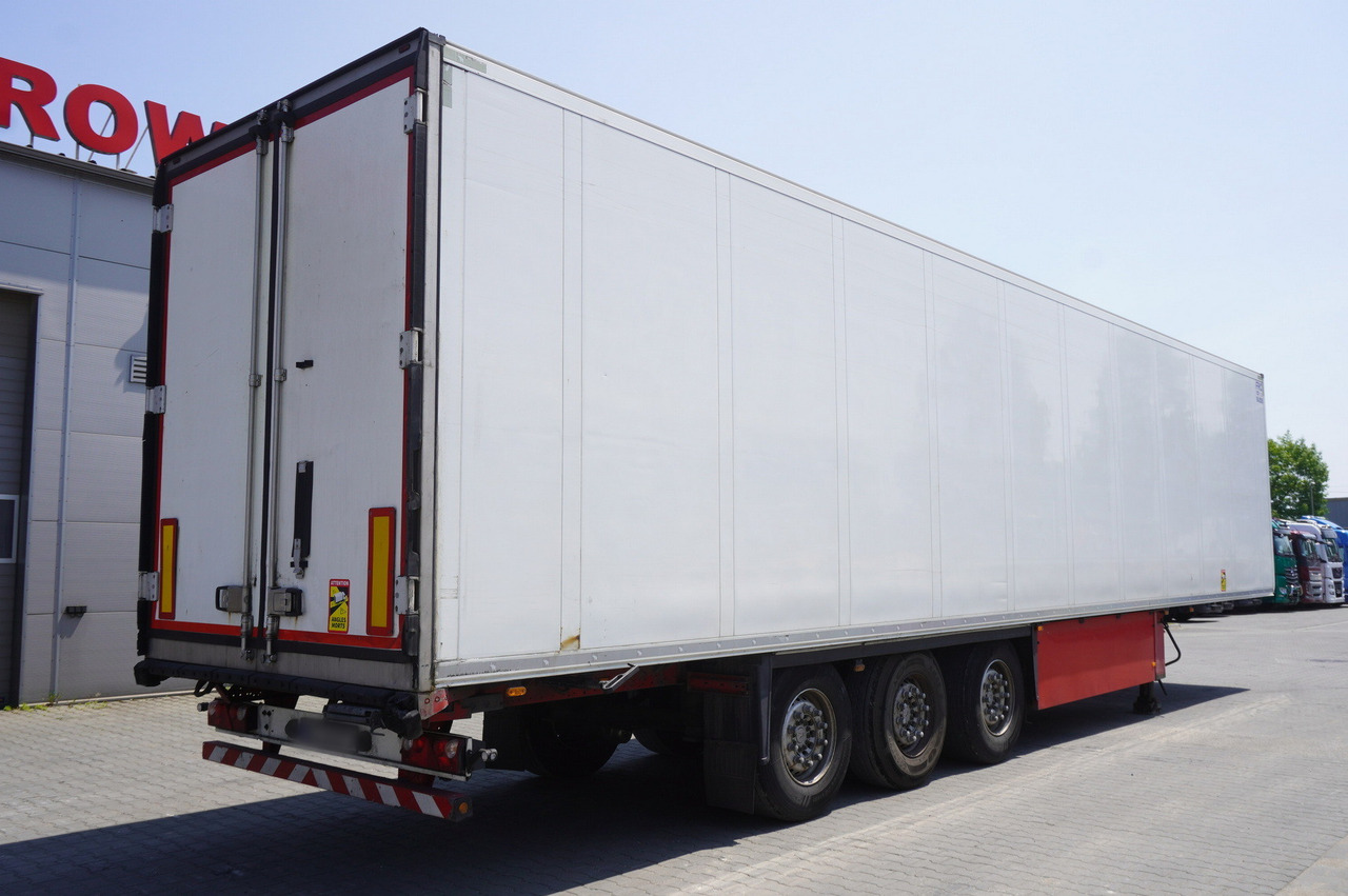 SCHMITZ refrigerated semi-trailer / Thermoking SLX E Spectrum 250 / Multitemperature - Semi-remorque frigorifique: photos 5 SCHMITZ refrigerated semi-trailer / Thermoking SLX E Spectrum 250 / Multitemperature - Semi-remorque frigorifique: photos 5