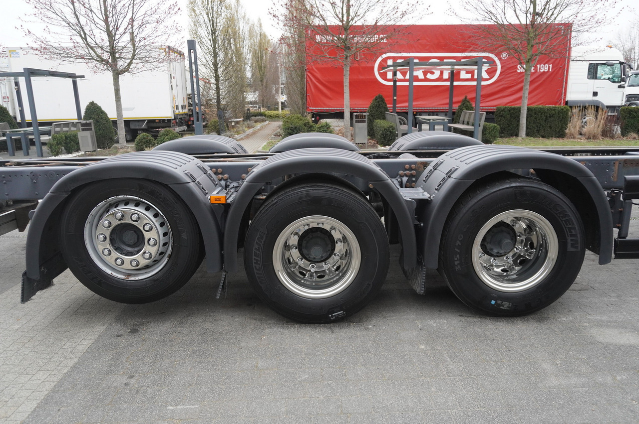 Châssis cabine Scania G540 8x4 / Chassis 8.7 m / Steered axle / 2021: photos 8