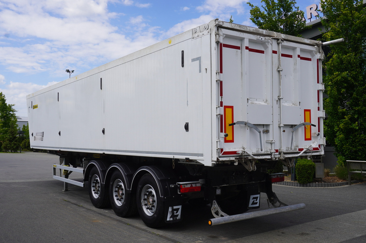 ZASŁAW D 653A semi-trailer/ 2021 / 56 m3 - Semi-remorque benne: photos 4 ZASŁAW D 653A semi-trailer/ 2021 / 56 m3 - Semi-remorque benne: photos 4