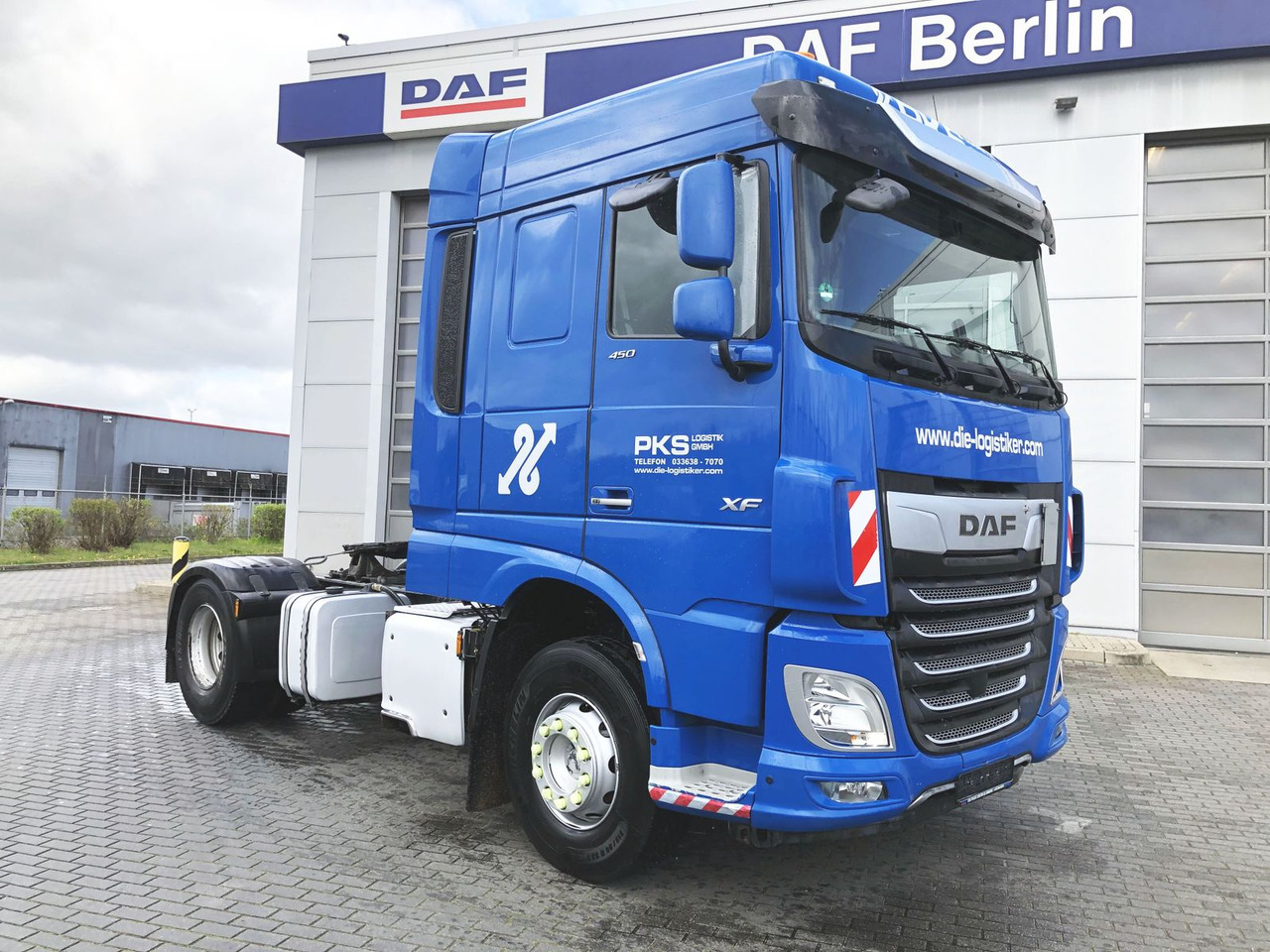 DAF XF 450 FT SC, Hydraulik, Standklima, Navigation - Tracteur routier: photos 2 DAF XF 450 FT SC, Hydraulik, Standklima, Navigation - Tracteur routier: photos 2