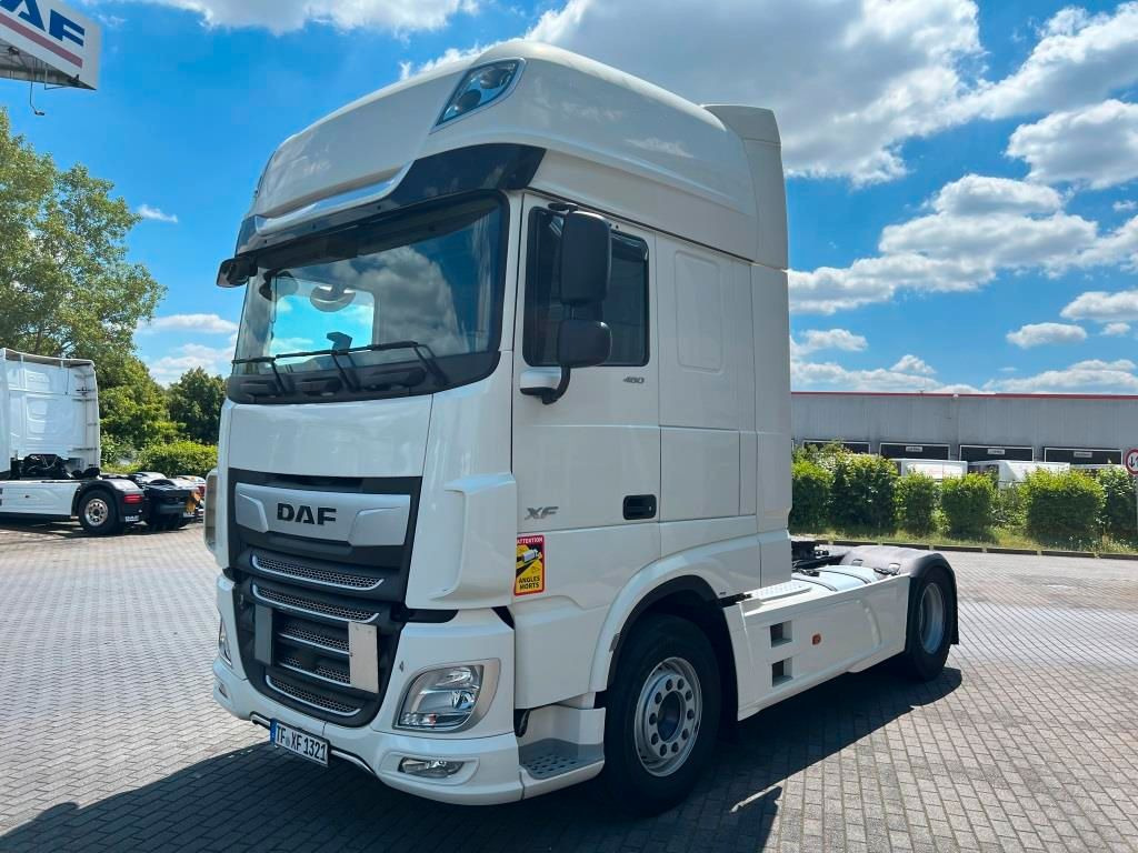 DAF XF 480 FT SSC Retarder Standklima 2x Tank 1185 L - Tracteur routier: photos 2 DAF XF 480 FT SSC Retarder Standklima 2x Tank 1185 L - Tracteur routier: photos 2