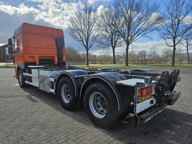 DAF XF 105 410 | 6X2 | Manual | Euro 5 | 10 Tyres - Châssis cabine: photos 2 DAF XF 105 410 | 6X2 | Manual | Euro 5 | 10 Tyres - Châssis cabine: photos 2