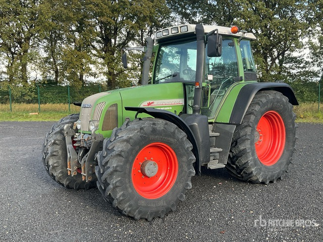 2002 Fendt 714 Vario Favorit 4WD Tractor - Tracteur agricole: photos 2 2002 Fendt 714 Vario Favorit 4WD Tractor - Tracteur agricole: photos 2