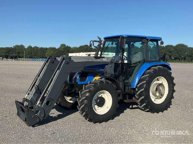 2005 New Holland TL100A 4WD Tractor - Tracteur agricole: photos 2 2005 New Holland TL100A 4WD Tractor - Tracteur agricole: photos 2