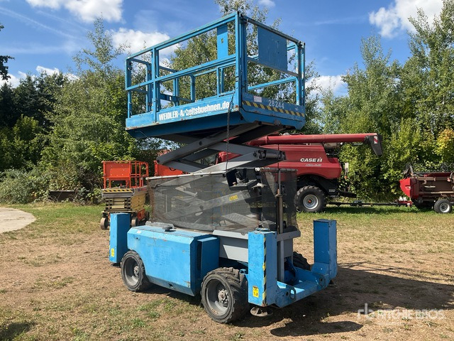 2007 Genie GS2668RT 4x4 Diesel Scissor Lift - Nacelle ciseaux: photos 3 2007 Genie GS2668RT 4x4 Diesel Scissor Lift - Nacelle ciseaux: photos 3