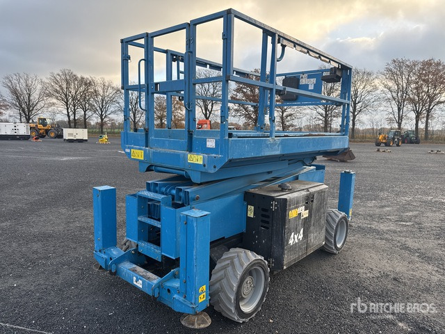 2016 Genie GS2669RT 4x4 Diesel Scissor Lift - Nacelle ciseaux: photos 1 2016 Genie GS2669RT 4x4 Diesel Scissor Lift - Nacelle ciseaux: photos 1