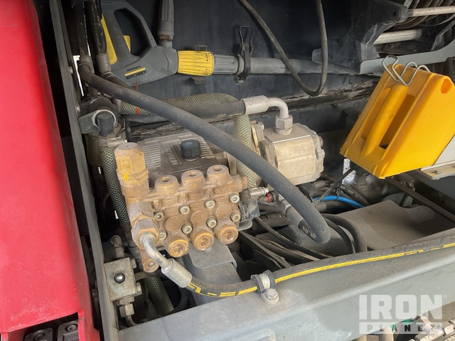 2019 Kaercher MC250 Sweeper/ Kehrmaschine - Balayeuse de voirie: photos 5 2019 Kaercher MC250 Sweeper/ Kehrmaschine - Balayeuse de voirie: photos 5