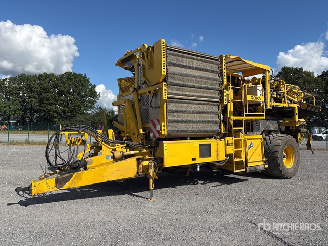 2022 ROPA Keiler 2 Pull Type 2 Row Potato Harvester - Arracheuse de pommes de terre: photos 1 2022 ROPA Keiler 2 Pull Type 2 Row Potato Harvester - Arracheuse de pommes de terre: photos 1