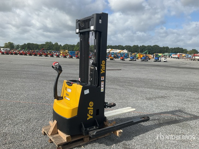 2023 Yale MS16 Walk Behind (Unused) Electric Stacker - Gerbeur: photos 4 2023 Yale MS16 Walk Behind (Unused) Electric Stacker - Gerbeur: photos 4