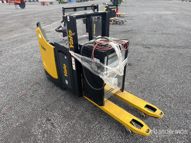2023 Yale MS20XD Platform Double Stacker (Unused) Electric Stacker - Gerbeur: photos 3 2023 Yale MS20XD Platform Double Stacker (Unused) Electric Stacker - Gerbeur: photos 3