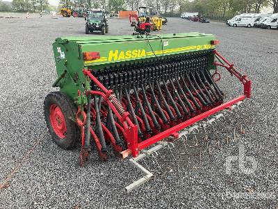 HASSIA DK 300 Seeder - Semoir: photos 2 HASSIA DK 300 Seeder - Semoir: photos 2