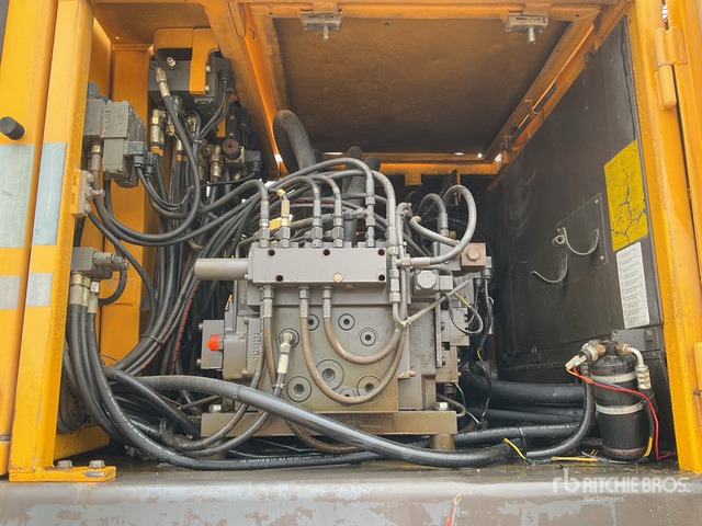 1998 Volvo EW200 Wheel Excavator - Pelle sur pneus: photos 5 1998 Volvo EW200 Wheel Excavator - Pelle sur pneus: photos 5