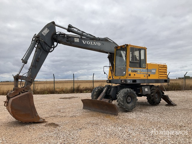 1998 Volvo EW200 Wheel Excavator - Pelle sur pneus: photos 2 1998 Volvo EW200 Wheel Excavator - Pelle sur pneus: photos 2
