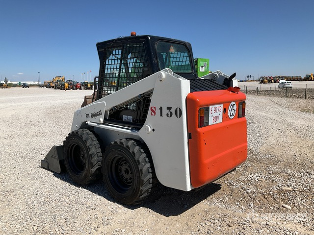 2006 Bobcat S130 Skid Steer Loader - Mini chargeuse: photos 3 2006 Bobcat S130 Skid Steer Loader - Mini chargeuse: photos 3