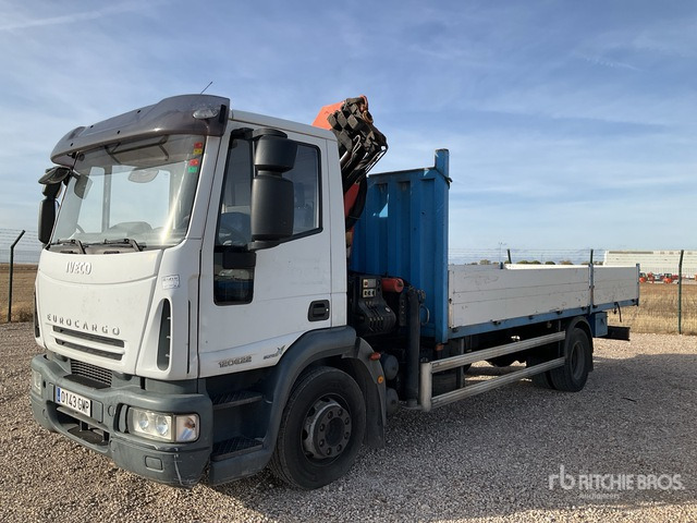 2008 Iveco Eurocargo 120E22 2005 Palfinger PK7501 Articulat ... Flatbed Truck with Crane - Camion plateau, Camion grue: photos 2 2008 Iveco Eurocargo 120E22 2005 Palfinger PK7501 Articulat ... Flatbed Truck with Crane - Camion plateau, Camion grue: photos 2