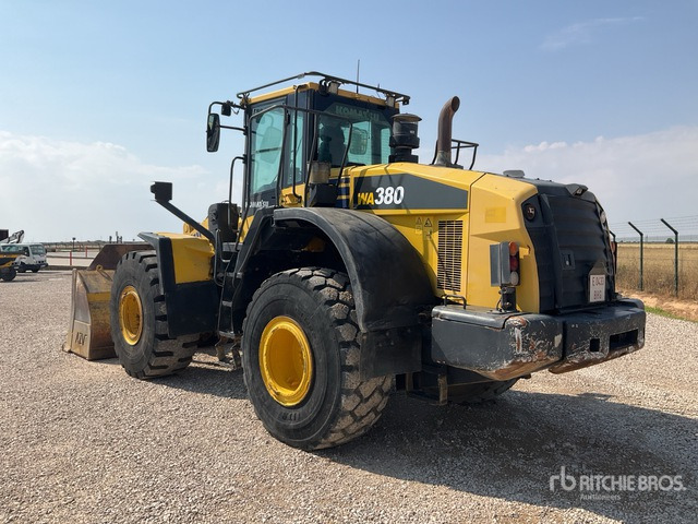 2017 Komatsu WA380-7 Wheel Loader - Chargeuse sur pneus: photos 2 2017 Komatsu WA380-7 Wheel Loader - Chargeuse sur pneus: photos 2