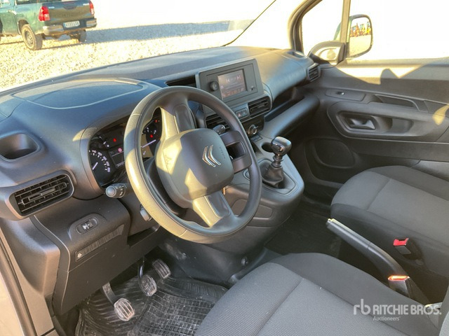 2021 Citroen Berlingo Passenger Van - Minibus, Transport de personnes: photos 5 2021 Citroen Berlingo Passenger Van - Minibus, Transport de personnes: photos 5