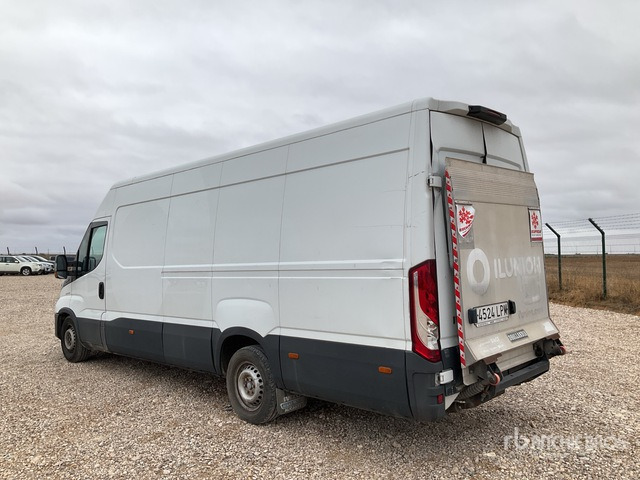 2021 Iveco Daily 35S18 4x2 Van Truck - Camion fourgon: photos 2 2021 Iveco Daily 35S18 4x2 Van Truck - Camion fourgon: photos 2