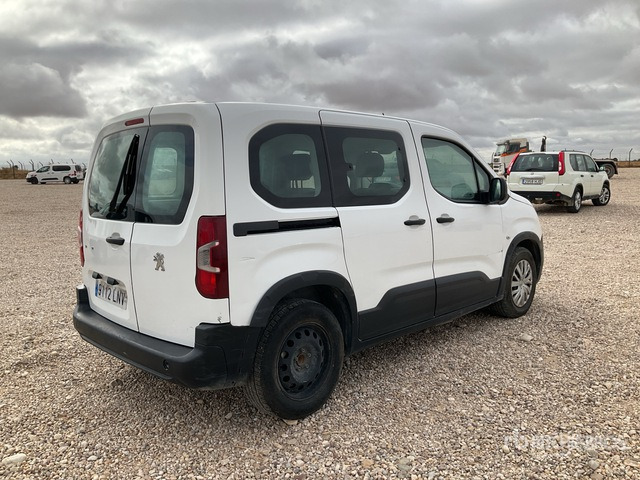 2021 Peugeot Rifter Passenger Van - Minibus, Transport de personnes: photos 4 2021 Peugeot Rifter Passenger Van - Minibus, Transport de personnes: photos 4