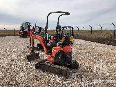 KUBOTA U10-3 - Mini pelle: photos 2 KUBOTA U10-3 - Mini pelle: photos 2