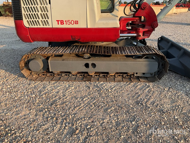 Takeuchi TB150S Tracked Excavator - Pelle sur chenille: photos 5 Takeuchi TB150S Tracked Excavator - Pelle sur chenille: photos 5
