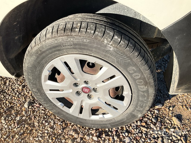 2016 Fiat Doblo Van Truck - Véhicule utilitaire: photos 4 2016 Fiat Doblo Van Truck - Véhicule utilitaire: photos 4