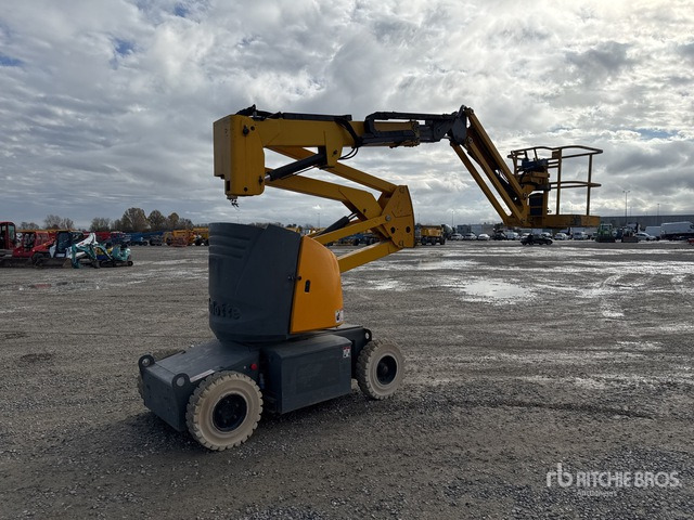 2007 Haulotte HA12IP Electric Articulating Boom Lift - Nacelle articulée: photos 3 2007 Haulotte HA12IP Electric Articulating Boom Lift - Nacelle articulée: photos 3