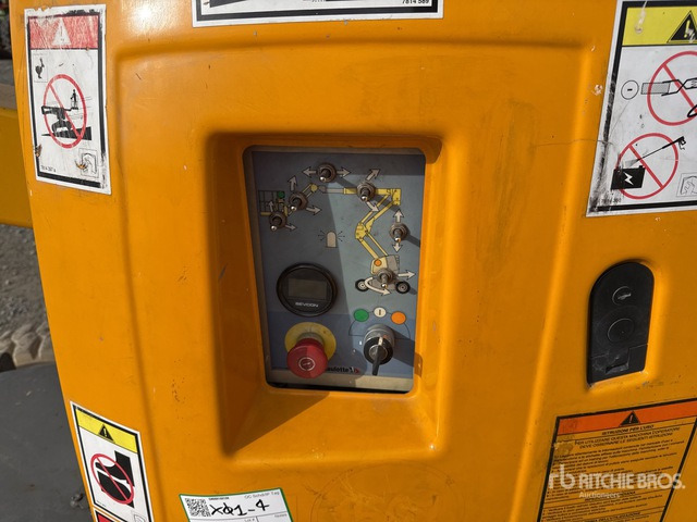 2007 Haulotte HA12IP Electric Articulating Boom Lift - Nacelle articulée: photos 5 2007 Haulotte HA12IP Electric Articulating Boom Lift - Nacelle articulée: photos 5