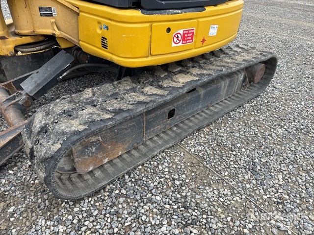 2010 Komatsu PC50MR-2 Mini escavatore: <6.6t - Mini pelle: photos 4 2010 Komatsu PC50MR-2 Mini escavatore: <6.6t - Mini pelle: photos 4