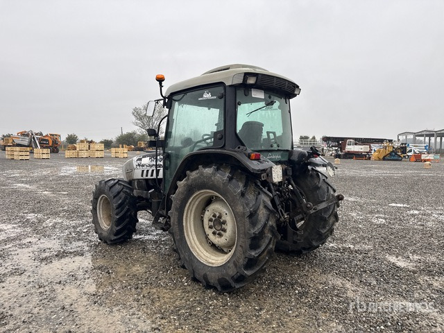 2012 Lamborghini R2.90 4WD Tractor - Tracteur agricole: photos 4 2012 Lamborghini R2.90 4WD Tractor - Tracteur agricole: photos 4