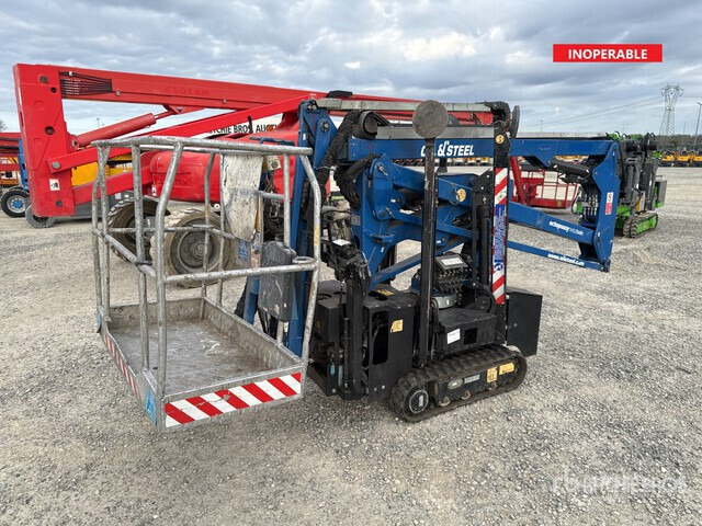 2014 Oil & Steel Octopussy 14-12 Twin Crawler (Inoperable) Articulating Boom Lift - Nacelle araignée: photos 2 2014 Oil & Steel Octopussy 14-12 Twin Crawler (Inoperable) Articulating Boom Lift - Nacelle araignée: photos 2