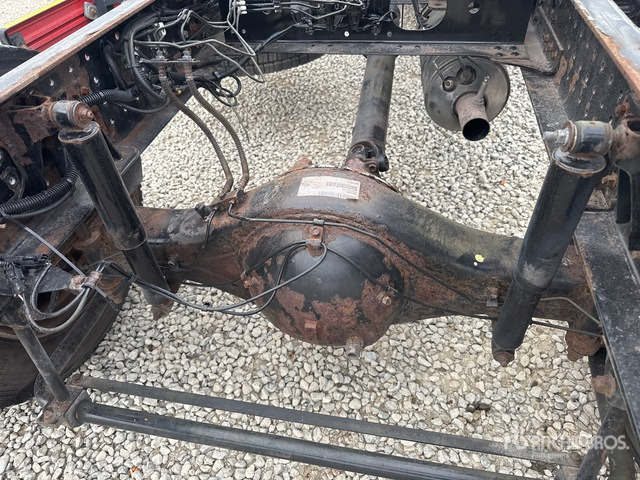 2015 Mitsubishi Fuso Canter 4x2 Cab and Chassis - Châssis cabine: photos 5 2015 Mitsubishi Fuso Canter 4x2 Cab and Chassis - Châssis cabine: photos 5