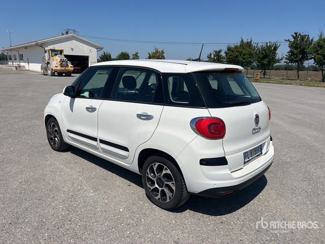 2017 Fiat 500L Automobile - Voiture: photos 4 2017 Fiat 500L Automobile - Voiture: photos 4