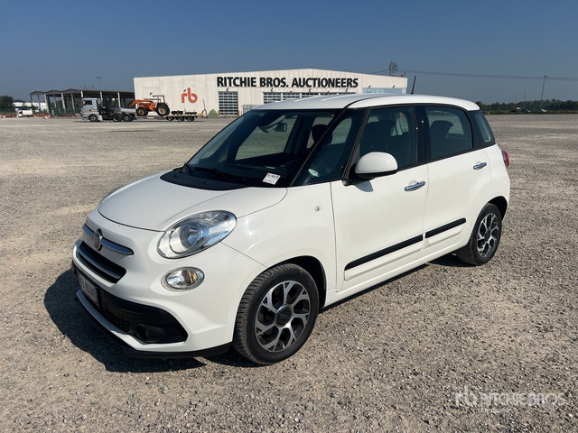 2017 Fiat 500L Automobile - Voiture: photos 2 2017 Fiat 500L Automobile - Voiture: photos 2