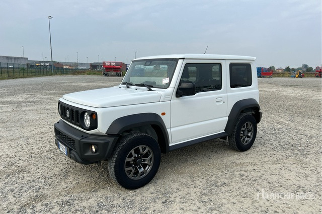 2019 Suzuki Jimny 1.5 Top 4wd allgrip 75KW/102CV SUV - SUV: photos 3 2019 Suzuki Jimny 1.5 Top 4wd allgrip 75KW/102CV SUV - SUV: photos 3