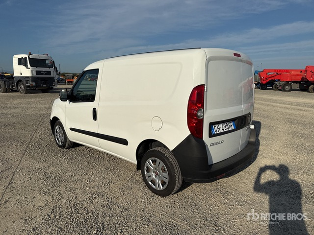 2021 Fiat Doblo CARGO CH1 LOUNGE 1.3 MJET 95CV ... Van Truck - Fourgonnette: photos 3 2021 Fiat Doblo CARGO CH1 LOUNGE 1.3 MJET 95CV ... Van Truck - Fourgonnette: photos 3
