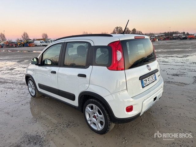 2022 Fiat Panda 1.0 FIREFLY 70CV SES HYBRID CIT ... Automobile - Voiture: photos 2 2022 Fiat Panda 1.0 FIREFLY 70CV SES HYBRID CIT ... Automobile - Voiture: photos 2