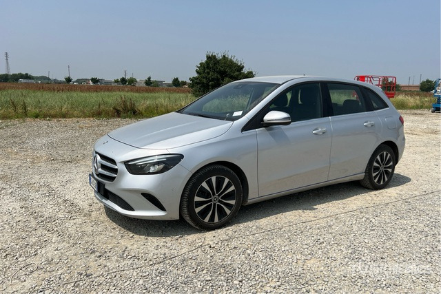 2022 Mercedes-Benz Classe B 160 B 250 E PLUG-IN HYBRID BUS Automobile - Voiture: photos 3 2022 Mercedes-Benz Classe B 160 B 250 E PLUG-IN HYBRID BUS Automobile - Voiture: photos 3