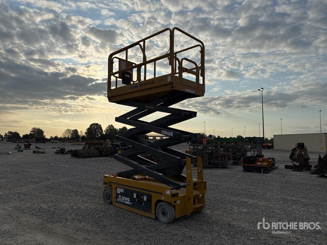 2022 XCMG XG1012AC Electric (Unused) Scissor Lift - Nacelle ciseaux: photos 4 2022 XCMG XG1012AC Electric (Unused) Scissor Lift - Nacelle ciseaux: photos 4