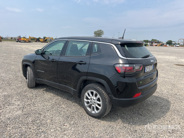 2023 Jeep Compass SP 1.5 SUV - SUV: photos 4 2023 Jeep Compass SP 1.5 SUV - SUV: photos 4